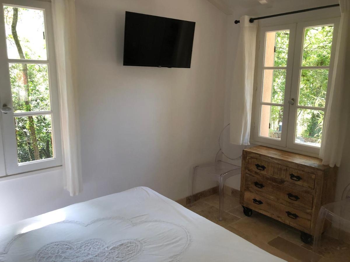 Les Mazets De La Cascade Appartement Salernes Buitenkant foto