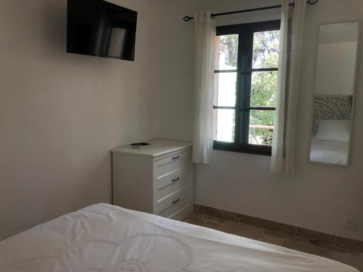 Les Mazets De La Cascade Appartement Salernes Buitenkant foto
