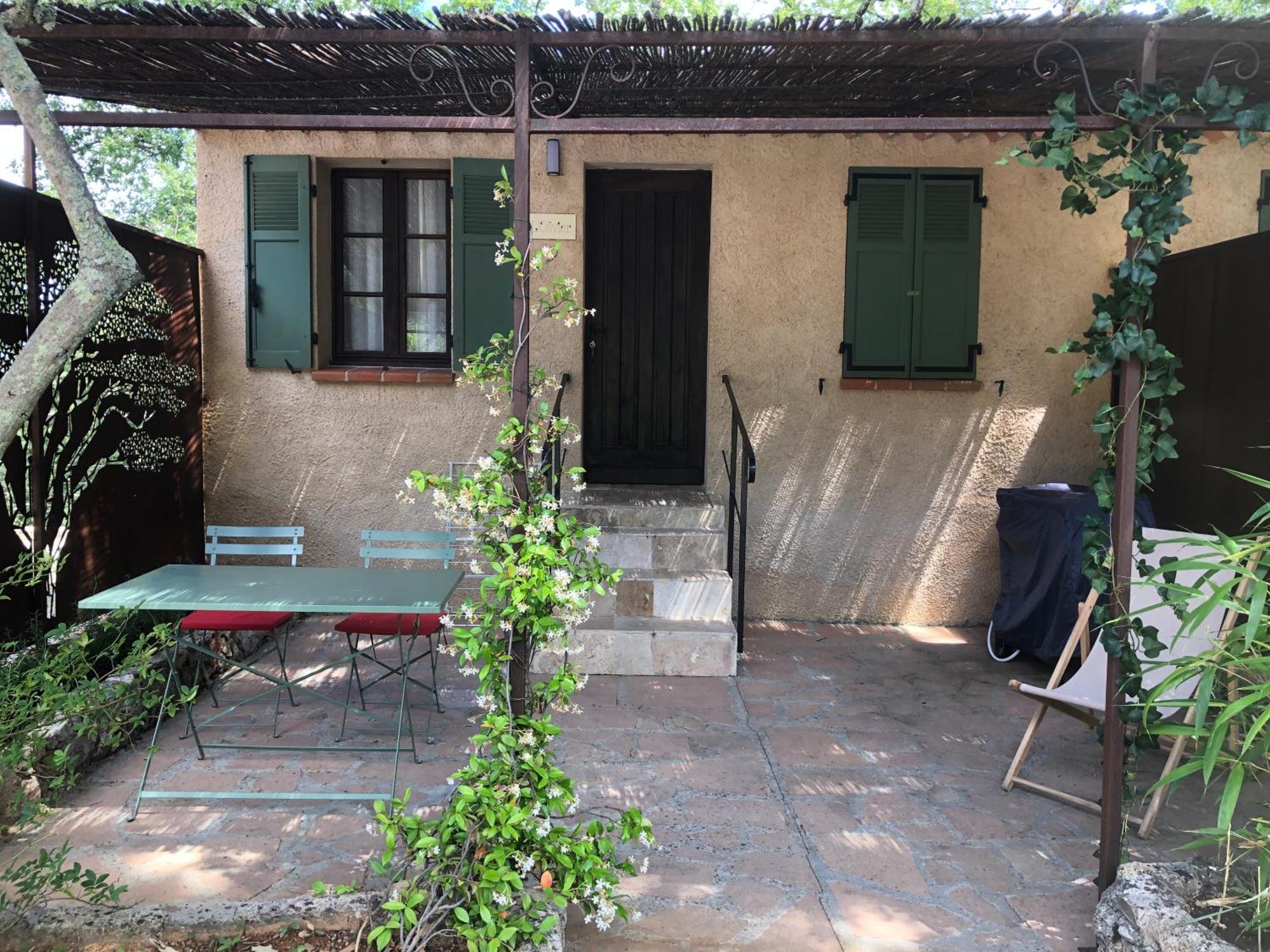Les Mazets De La Cascade Appartement Salernes Buitenkant foto